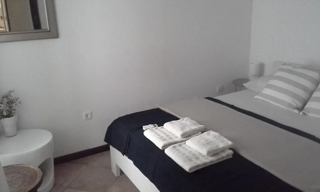 Rooms Livia Trogir Maison d'hôtes